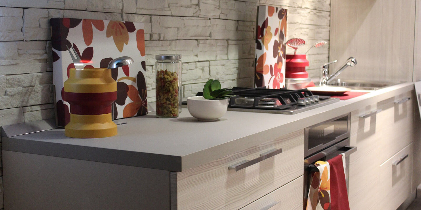 Modular Kitchen with the Slide-in Cooking Range